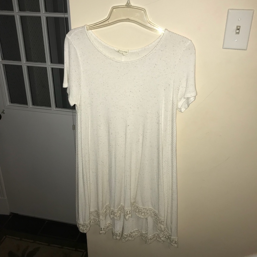Cute dress!